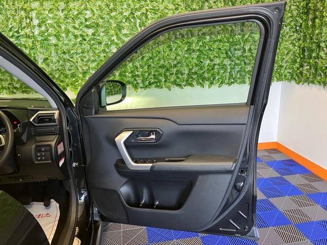 ロッキーGドラレコ・パノラマモニター・プッシュボタンスタート・ステアリングスイッチ・オートエアコン・キーフリー・コーナーセンサー・アルミホイール・シートヒーター・パワーウィンドウ(佐賀県)の中古車