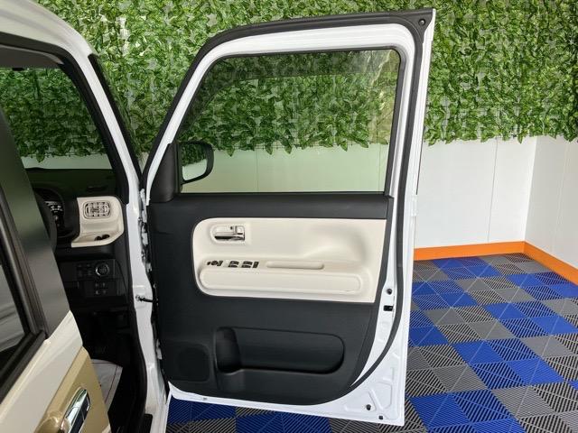 ムーヴキャンバスストライプスＧ両側電動スライドドア・プッシュボタンスタート・ステアリングスイッチ・オートエアコン・キーフリー・コーナーセンサー・ベンチシート・シートヒーター・パワーウィンドウ（佐賀県）の中古車