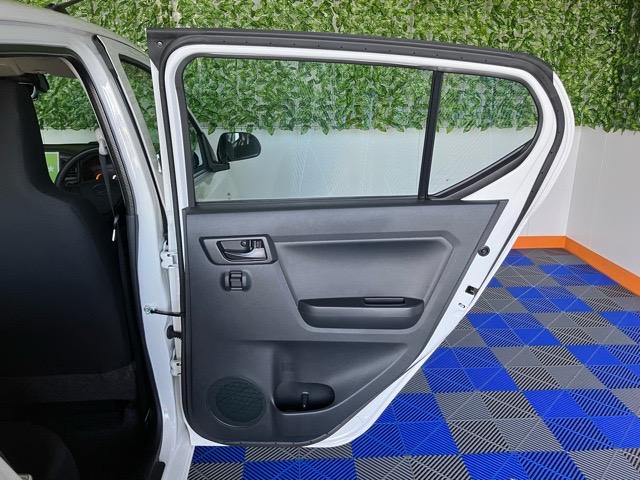 ミライースL SAIIIエコアイドル・コーナーセンサー・オートハイビーム・キーレスエントリー・エアコン・パワーウィンドウ(佐賀県)の中古車