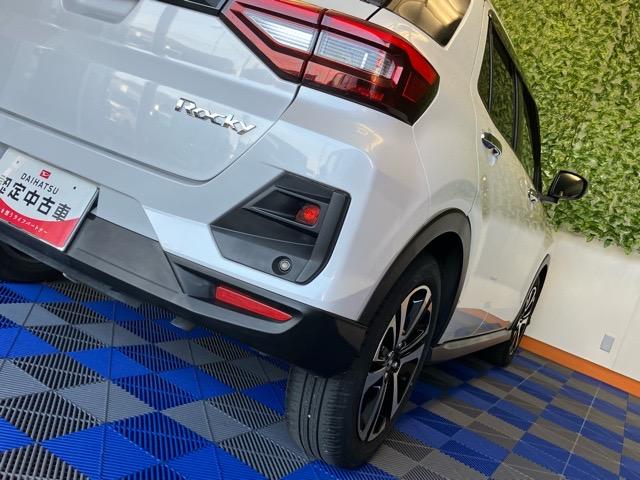 ロッキーＧドラレコ・パノラマモニター・プッシュボタンスタート・ステアリングスイッチ・オートエアコン・キーフリー・コーナーセンサー・アルミホイール・シートヒーター・パワーウィンドウ（佐賀県）の中古車