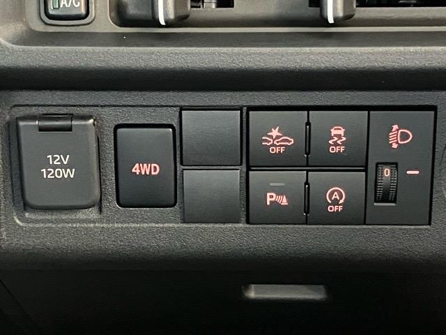 ハイゼットトラックスタンダード４ＷＤ・ＭＴ車・衝突回避・コーナーセンサー・エコアイドル・ラジオ・エアコン（佐賀県）の中古車