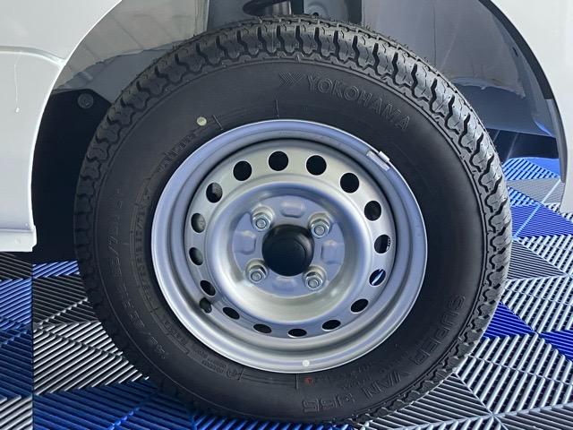 ハイゼットトラックスタンダード４ＷＤ・ＭＴ車・衝突回避・コーナーセンサー・エコアイドル・ラジオ・エアコン（佐賀県）の中古車