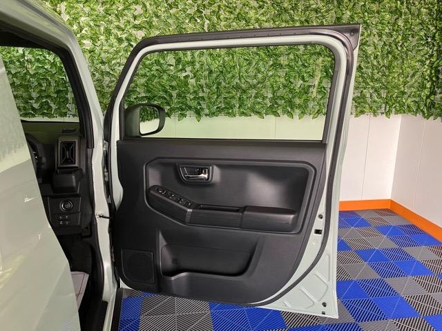 タフトＧ　ダーククロムベンチャーコーナーセンサー・プッシュボタンスタート・ステアリングスイッチ・オートエアコン・キーフリーシステム・アルミホイール・シートヒーター・パワーウィンドウ（佐賀県）の中古車