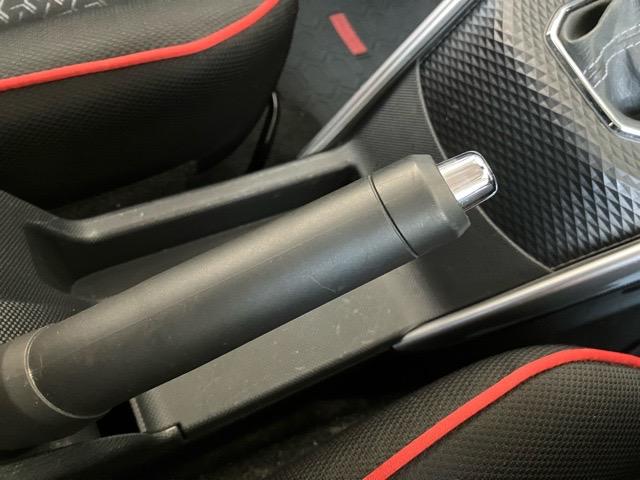 ロッキーGプッシュボタンスタート・ステアリングスイッチ・オートエアコン・キーフリーシステム・コーナーセンサー・アルミホイール・バックカメラ対応・シートヒーター・パワーウィンドウ(佐賀県)の中古車