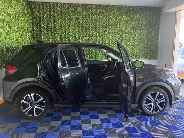 ロッキーGプッシュボタンスタート・ステアリングスイッチ・オートエアコン・キーフリーシステム・コーナーセンサー・アルミホイール・バックカメラ対応・シートヒーター・パワーウィンドウ(佐賀県)の中古車