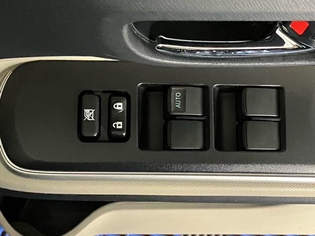 アクアＧハイブリッド車・ドラレコ・バックモニター・プッシュボタンスタート・オートエアコン・キーフリー・パワーウィンドウ（佐賀県）の中古車