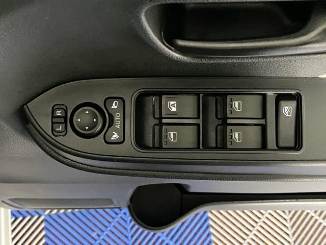 タントXターボ エコアイドル非装着車片側電動スライドドア・プッシュボタンスタート・ステアリングスイッチ・オートエアコン・キーフリーシステム・シートヒーター・バックカメラ対応・パワーウィンドウ(佐賀県)の中古車