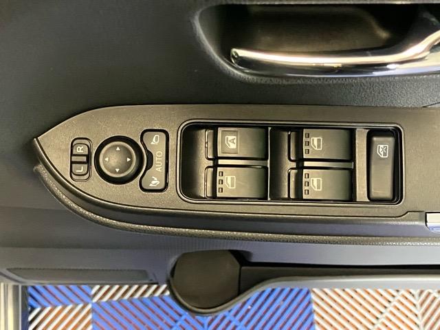 タントカスタムＸ両側電動スライドドア・プッシュボタンスタート・ステアリングスイッチ・オートエアコン・キーフリーシステム・シートヒーター・全周囲カメラ対応・アルミホイール・パワーウィンドウ（佐賀県）の中古車