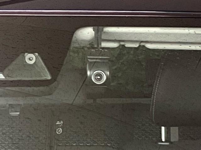 ロッキープレミアムＧ　ＨＥＶドラレコ・パノラマモニター・プッシュボタンスタート・ステアリングスイッチ・オートエアコン・キーフリー・コーナーセンサー・アルミホイール・シートヒーター・パワーウィンドウ（佐賀県）の中古車