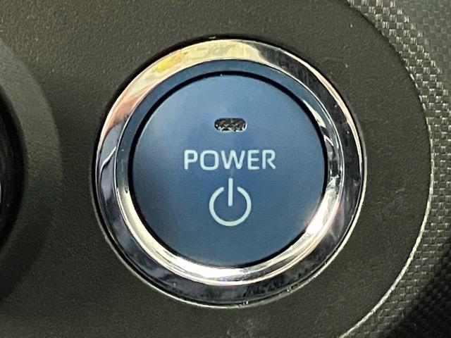 ロッキープレミアムＧ　ＨＥＶドラレコ・パノラマモニター・プッシュボタンスタート・ステアリングスイッチ・オートエアコン・キーフリー・コーナーセンサー・アルミホイール・シートヒーター・パワーウィンドウ（佐賀県）の中古車