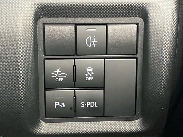 ロッキープレミアムＧ　ＨＥＶドラレコ・パノラマモニター・プッシュボタンスタート・ステアリングスイッチ・オートエアコン・キーフリー・コーナーセンサー・アルミホイール・シートヒーター・パワーウィンドウ（佐賀県）の中古車