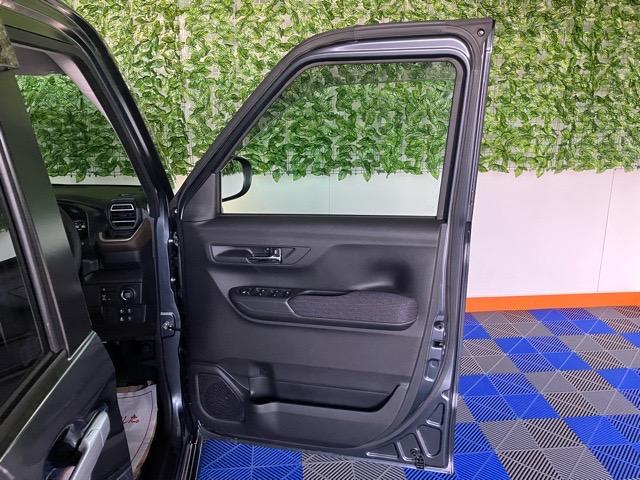 ムーヴG片側電動スライドドア・ディスプレイオーディオ・Bluetooth・パノラマモニター・プッシュボタンスタート・ステアリングスイッチ・オートエアコン・キーフリー・コーナーセンサー・パワーウィンドウ(佐賀県)の中古車