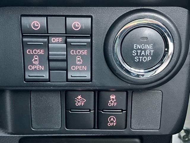 トールカスタムＧ両側電動スライドドア・プッシュボタンスタート・ステアリングスイッチ・オートエアコン・キーフリー・コーナーセンサー・ウォークスルー・アルミホイール・パワーウィンドウ（佐賀県）の中古車