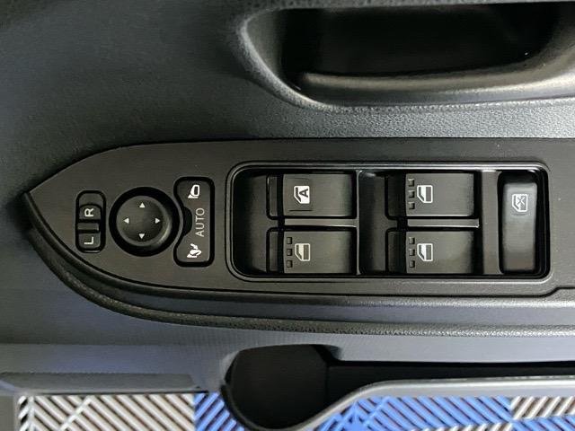 タントファンクロス両側電動スライドドア・プッシュボタンスタート・ステアリングスイッチ・オートエアコン・キーフリーシステム・シートヒーター・全周囲カメラ対応・アルミホイール・パワーウィンドウ（佐賀県）の中古車