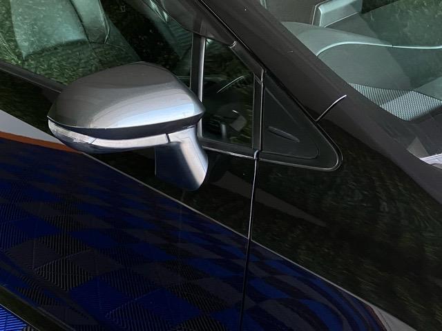 カローラツーリングハイブリッド ダブルバイビーETC・ドラレコ・バックモニター・プッシュボタンスタート・ステアリングスイッチ・オートエアコン・キーフリー・アルミホイール・パワーウィンドウ(佐賀県)の中古車