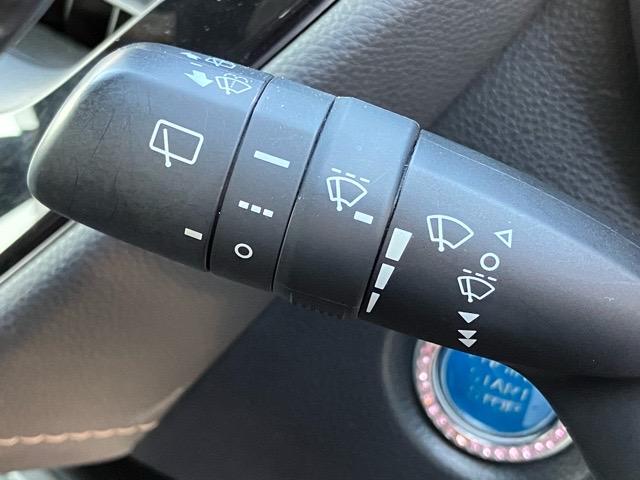 カローラツーリングハイブリッド ダブルバイビーETC・ドラレコ・バックモニター・プッシュボタンスタート・ステアリングスイッチ・オートエアコン・キーフリー・アルミホイール・パワーウィンドウ(佐賀県)の中古車