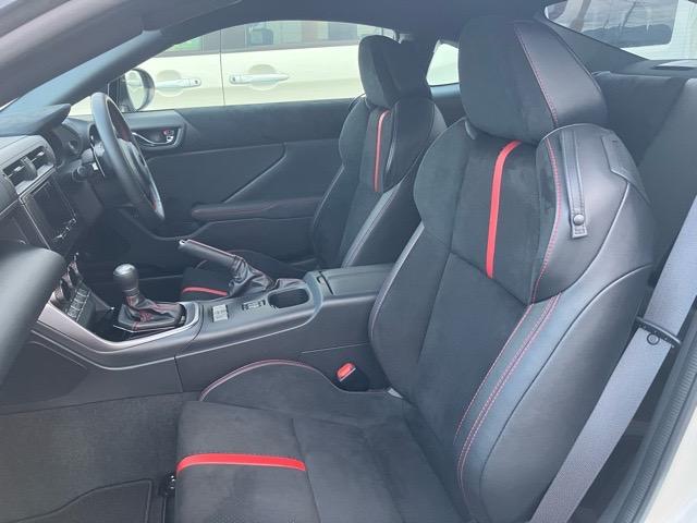 ＢＲＺＳＥＴＣ・ドラレコ・プッシュボタンスタート・ステアリングスイッチ・オートエアコン・キーフリー・アルミホイール・シートヒーター・パワーウィンドウ（佐賀県）の中古車