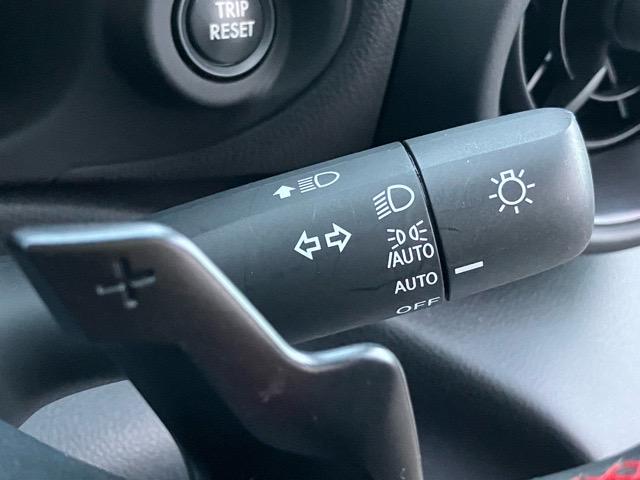 ＢＲＺＳＥＴＣ・ドラレコ・プッシュボタンスタート・ステアリングスイッチ・オートエアコン・キーフリー・アルミホイール・シートヒーター・パワーウィンドウ（佐賀県）の中古車