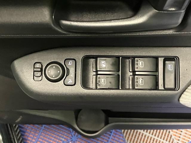 ムーヴX片側電動スライドドア・ディスプレイオーディオ・Bluetooth・パノラマモニター・プッシュボタンスタート・ステアリングスイッチ・オートエアコン・キーフリー・コーナーセンサー・パワーウィンドウ(佐賀県)の中古車