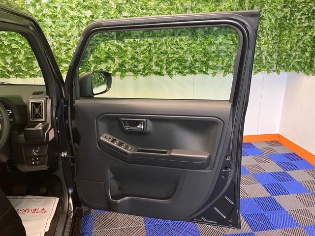 タフトG クロムベンチャーETC・ドラレコ・パノラマモニター・コーナーセンサー・プッシュボタンスタート・ステアリングスイッチ・オートエアコン・キーフリー・アルミホイール・シートヒーター・パワーウィンドウ(佐賀県)の中古車