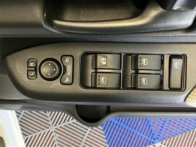 ムーヴX片側電動スライドドア・ディスプレイオーディオ・Bluetooth・パノラマモニター・プッシュボタンスタート・ステアリングスイッチ・オートエアコン・キーフリー・コーナーセンサー・パワーウィンドウ(佐賀県)の中古車