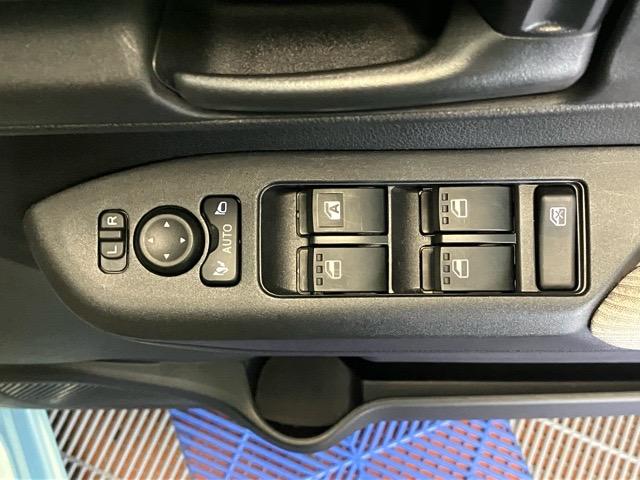 ムーヴX片側電動スライドドア・ディスプレイオーディオ・Bluetooth・パノラマモニター・プッシュボタンスタート・ステアリングスイッチ・オートエアコン・キーフリー・コーナーセンサー・パワーウィンドウ(佐賀県)の中古車