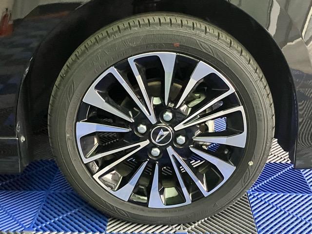 タントカスタムＲＳ両側電動スライドドア・プッシュボタンスタート・ステアリングスイッチ・オートエアコン・キーフリーシステム・シートヒーター・全周囲カメラ対応・パワーウィンドウ（佐賀県）の中古車