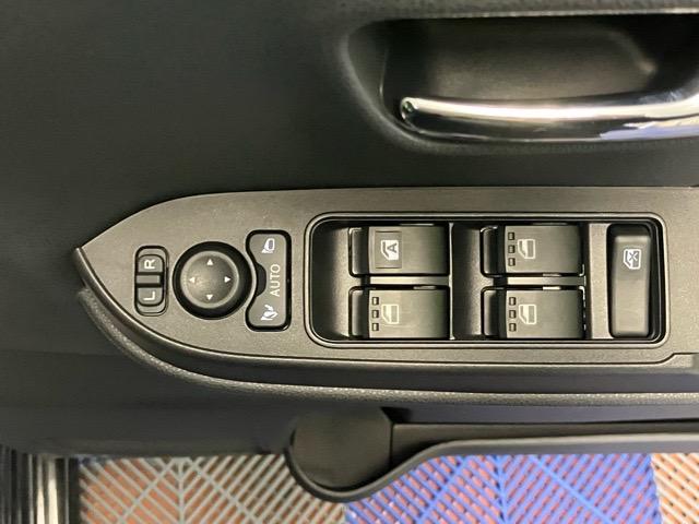 タントカスタムＲＳ両側電動スライドドア・プッシュボタンスタート・ステアリングスイッチ・オートエアコン・キーフリーシステム・シートヒーター・全周囲カメラ対応・パワーウィンドウ（佐賀県）の中古車