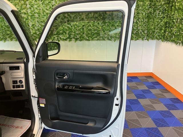 ムーヴキャンバスＧブラックインテリアリミテッド　ＳＡIII両側電動スライドドア・ドラレコ・パノラマモニター・プッシュボタンスタート・ステアリングスイッチ・オートエアコン・オートハイビーム・キーフリーシステム・ベンチシート・パワーウィンドウ（佐賀県）の中古車