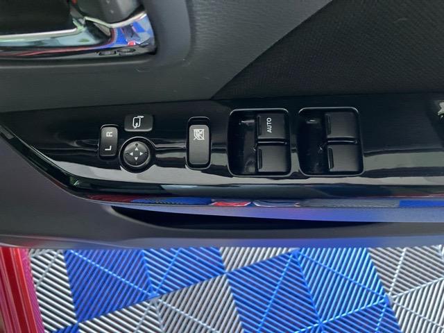 ワゴンＲ２０周年記念車バックモニター・アイドリングストップ・ステアリングスイッチ・キーフリーシステム・オートエアコン・アルミホイール・パワーウィンドウ（佐賀県）の中古車