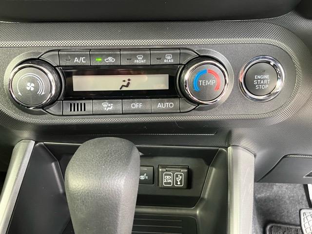 ロッキーＧアウトレット車・外装現状・ドラレコ・パノラマモニター・ステアリングスイッチ・オートエアコン・キーフリー・シートヒーター・アルミホイール・パワーウィンドウ（佐賀県）の中古車