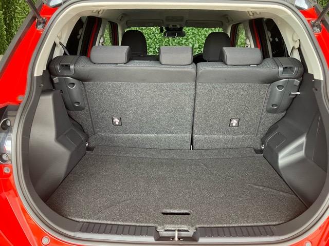 ロッキーＧアウトレット車・外装現状・ドラレコ・パノラマモニター・ステアリングスイッチ・オートエアコン・キーフリー・シートヒーター・アルミホイール・パワーウィンドウ（佐賀県）の中古車