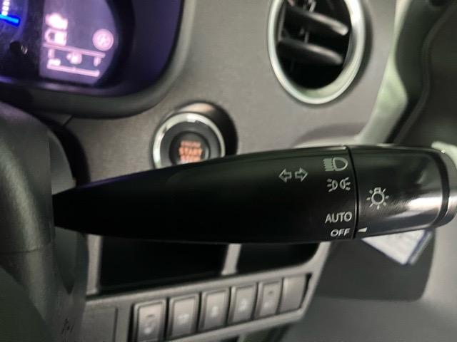 ワゴンRスティングレーXCDオーディオ・プッシュボタンスタート・ステアリングスイッチ・キーフリーシステム・オートエアコン・アルミホイール・ベンチシート・パワーウィンドウ(佐賀県)の中古車