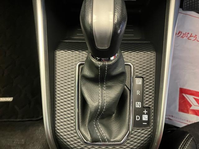 ロッキープレミアムETC・ドラレコ・パノラマモニター・プッシュボタンスタート・ステアリングスイッチ・オートエアコン・キーフリー・コーナーセンサー・アルミホイール・シートヒーター・パワーウィンドウ(佐賀県)の中古車