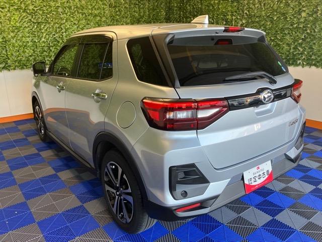 ロッキープレミアムETC・ドラレコ・パノラマモニター・プッシュボタンスタート・ステアリングスイッチ・オートエアコン・キーフリー・コーナーセンサー・アルミホイール・シートヒーター・パワーウィンドウ(佐賀県)の中古車