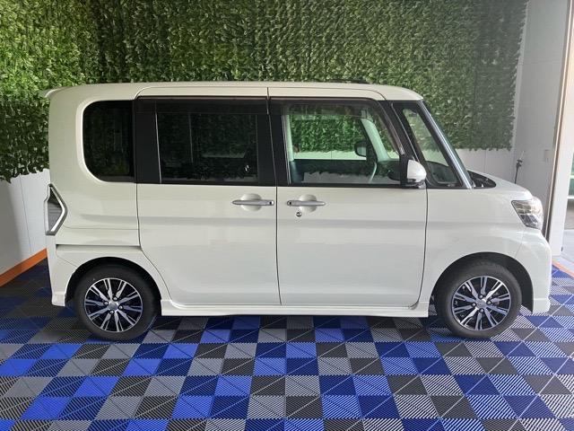 タントカスタムX トップエディションリミテッドSAIII両側電動スライドドア・ドラレコ・パノラマモニター・プッシュボタンスタート・ステアリングスイッチ・オートエアコン・キーフリー・運転席シートヒーター・アルミホイール・パワーウィンドウ(佐賀県)の中古車