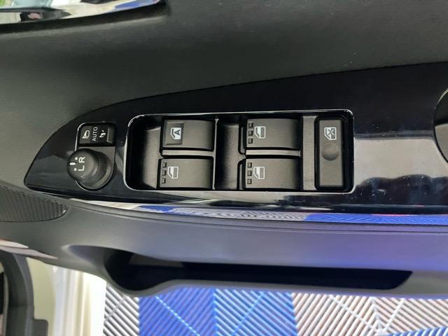 タントカスタムX トップエディションリミテッドSAIII両側電動スライドドア・ドラレコ・パノラマモニター・プッシュボタンスタート・ステアリングスイッチ・オートエアコン・キーフリー・運転席シートヒーター・アルミホイール・パワーウィンドウ(佐賀県)の中古車