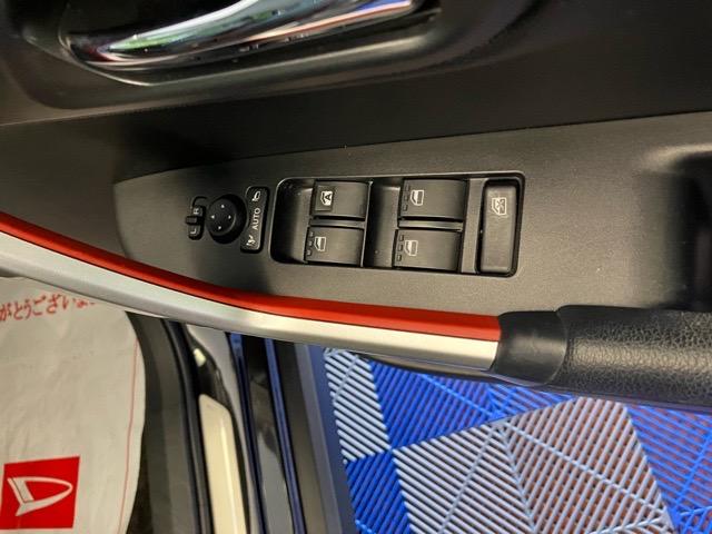 ロッキーＧアウトレット車・外装現状・ドラレコ・パノラマモニター・プッシュボタンスタート・ステアリングスイッチ・オートエアコン・キーフリー・シートヒーター・アルミホイール・パワーウィンドウ（佐賀県）の中古車