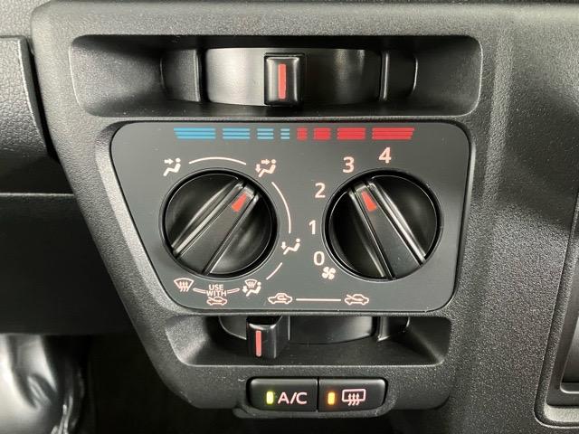 ハイゼットカーゴＤＸ２ＷＤ・ＣＶＴ車・衝突回避・ＡＭ／ＦＭラジオ・両側スライドドア・エコアイドル・コーナーセンサー・エアコン（佐賀県）の中古車