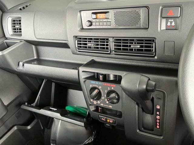 ハイゼットカーゴＤＸ２ＷＤ・ＣＶＴ車・衝突回避・ＡＭ／ＦＭラジオ・両側スライドドア・エコアイドル・コーナーセンサー・エアコン（佐賀県）の中古車