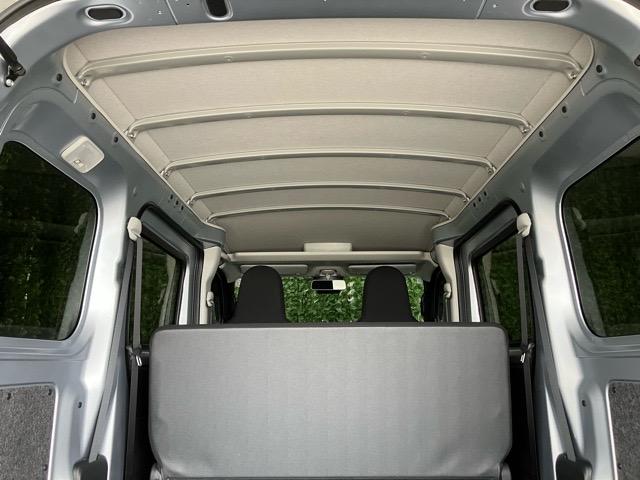 ハイゼットカーゴＤＸ２ＷＤ・ＣＶＴ車・衝突回避・ＡＭ／ＦＭラジオ・両側スライドドア・エコアイドル・コーナーセンサー・エアコン（佐賀県）の中古車