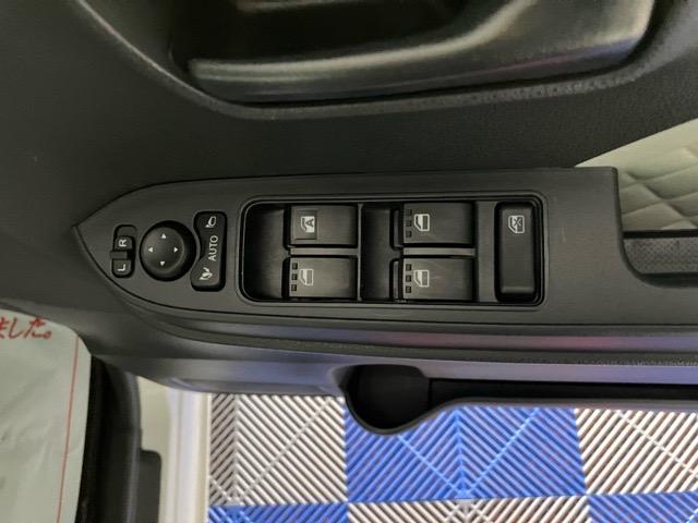 タントXスペシャル両側スライドドア・CDオーディオ・プッシュボタンスタート・オートエアコン・キーフリーシステム・コーナーセンサー・パワーウィンドウ(佐賀県)の中古車