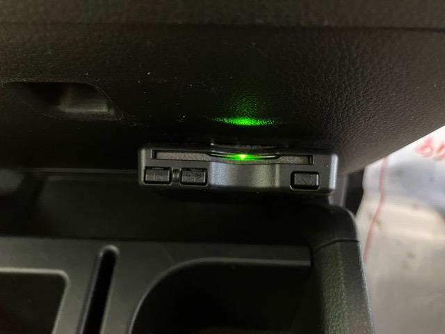 サンバートラックTCスマートアシスト2WD・MT車・衝突回避・作業灯・ETC・CDオーディオ・キーレスエントリー・エアコン・パワーウィンドウ(佐賀県)の中古車