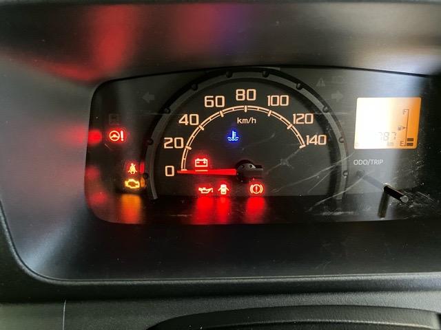 サンバートラックTCスマートアシスト2WD・MT車・衝突回避・作業灯・ETC・CDオーディオ・キーレスエントリー・エアコン・パワーウィンドウ(佐賀県)の中古車