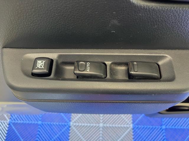 サンバートラックTCスマートアシスト2WD・MT車・衝突回避・作業灯・ETC・CDオーディオ・キーレスエントリー・エアコン・パワーウィンドウ(佐賀県)の中古車