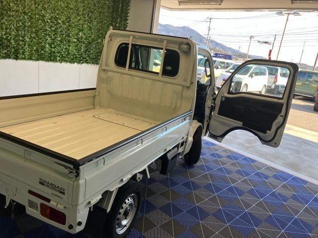 サンバートラックTCスマートアシスト2WD・MT車・衝突回避・作業灯・ETC・CDオーディオ・キーレスエントリー・エアコン・パワーウィンドウ(佐賀県)の中古車
