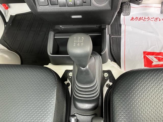 ハイゼットトラックスタンダード　農用スペシャル４ＷＤ・ＭＴ車・衝突回避・作業灯・ＡＭ／ＦＭラジオ・コーナーセンサー・エコアイドル・エアコン（佐賀県）の中古車