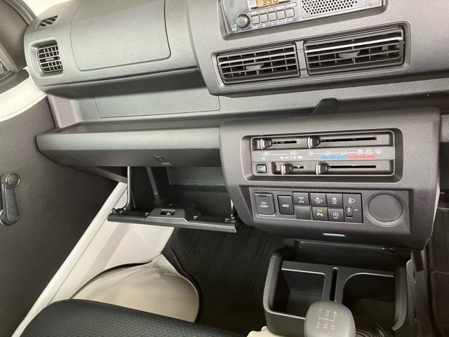 ハイゼットトラックスタンダード　農用スペシャル４ＷＤ・ＭＴ車・衝突回避・作業灯・ＡＭ／ＦＭラジオ・コーナーセンサー・エコアイドル・エアコン（佐賀県）の中古車