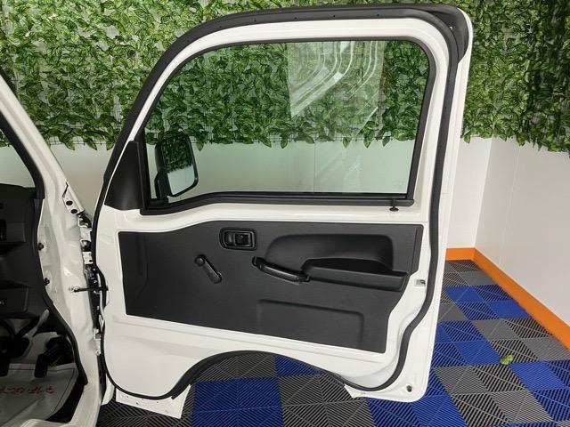 ハイゼットトラックスタンダード　農用スペシャル４ＷＤ・ＭＴ車・衝突回避・作業灯・ＡＭ／ＦＭラジオ・コーナーセンサー・エコアイドル・エアコン（佐賀県）の中古車