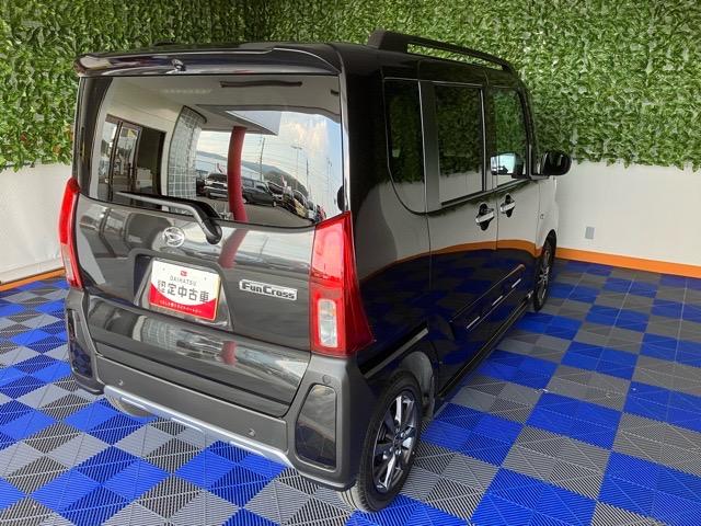 タントファンクロス両側電動スライドドア・コーナーセンサー・プッシュボタンスタート・ステアリングスイッチ・オートエアコン・キーフリー・ベンチシート・シートヒーター・アルミホイール・バックカメラ対応・パワーウィンドウ（佐賀県）の中古車